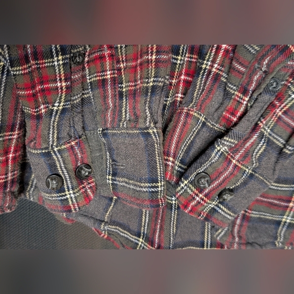 Woolrich Shirt Gray Red Plaid Hike Work Camping Outdoor L - Picture 7 of 7